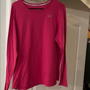 Nike Women's Fuchsia Long Sleeve Tee Size 1X
